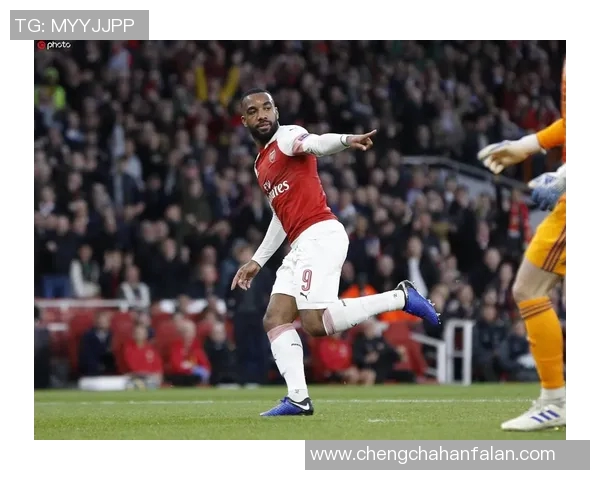 2000年前后足坛巨星风云人物盘点与辉煌岁月再现