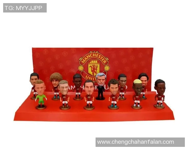 精美足球球星拼装摆件收藏系列展示，感受运动与艺术的完美结合